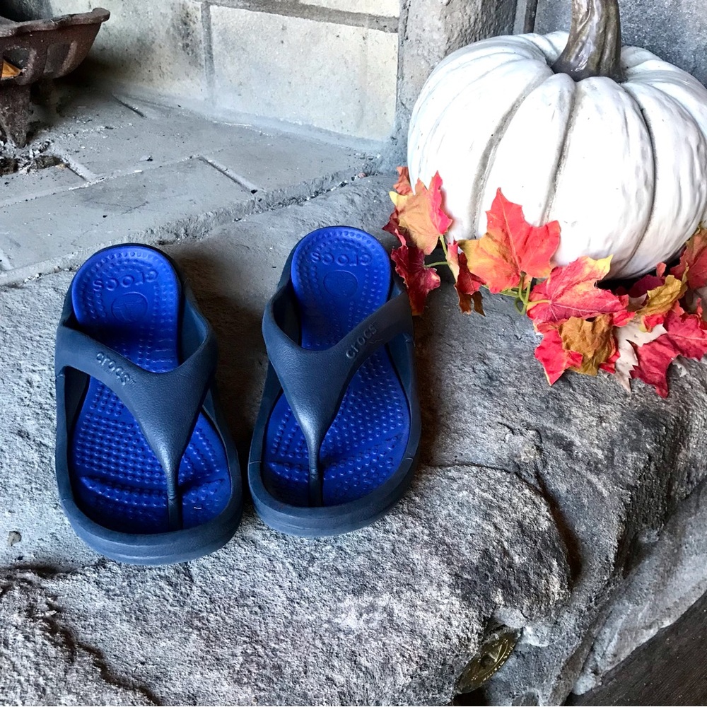 Croc’s Unisex Flip Flops W8 M6